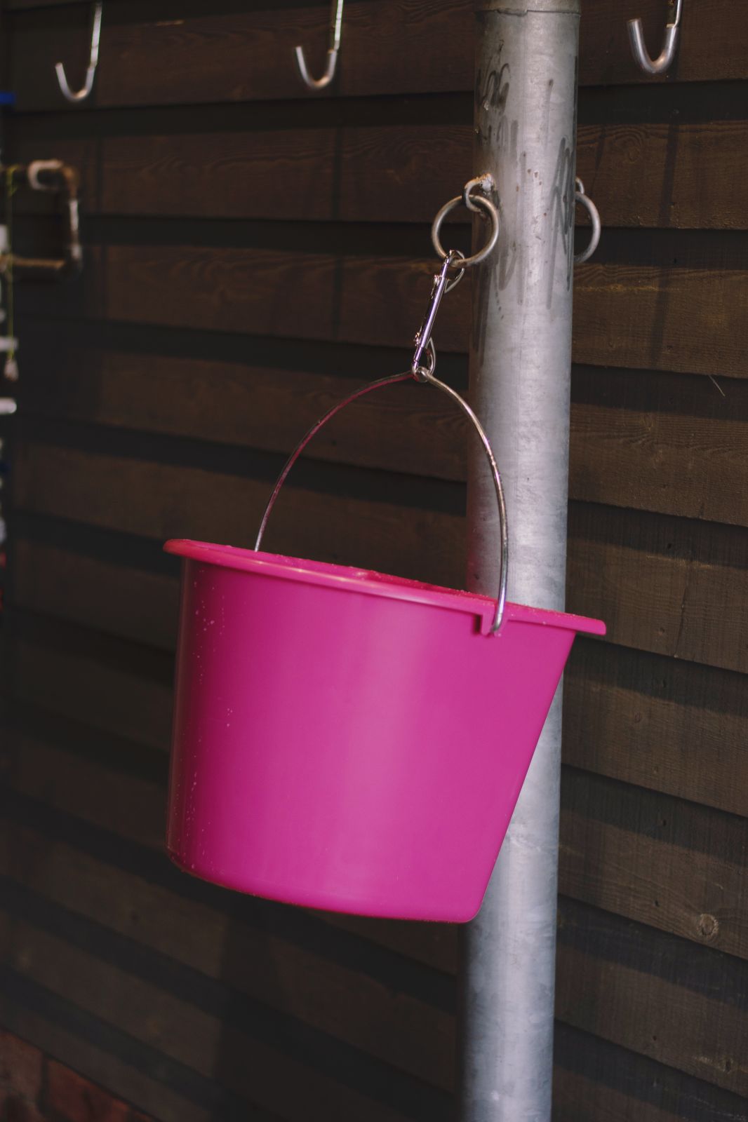 Flat Backed Bucket 15L